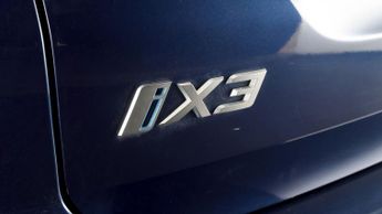 BMW iX3 M SPORT