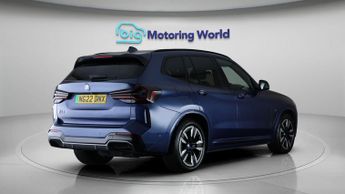 BMW iX3 M SPORT