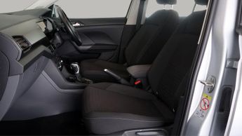 Volkswagen T-Cross SE TSI DSG