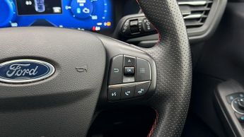 Ford Kuga ST-LINE X EDITION