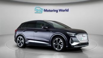 Audi Q4 e-tron S LINE