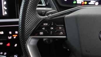 Audi Q4 e-tron S LINE