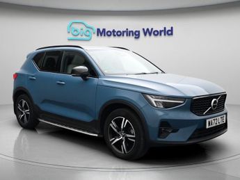 Volvo XC40 B4 PLUS AWD