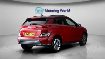 Hyundai KONA PREMIUM