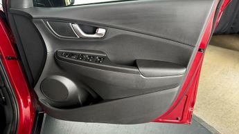 Hyundai KONA PREMIUM