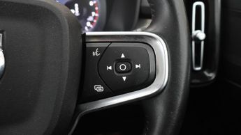 Volvo XC40 B3 CORE