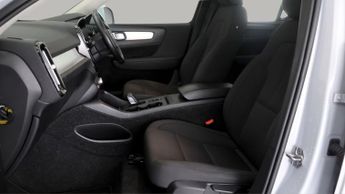 Volvo XC40 B3 CORE