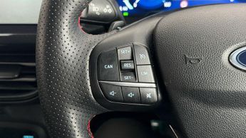 Ford Focus ST-LINE X