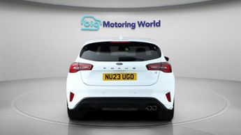 Ford Focus ST-LINE X