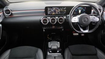 Mercedes-Benz A Class A 180 AMG LINE EDITION EXECUTIVE