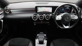 Mercedes-Benz A Class A 200 AMG LINE PREMIUM