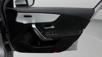 Mercedes-Benz A Class A 200 AMG LINE PREMIUM