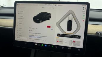 Tesla Model Y BASE