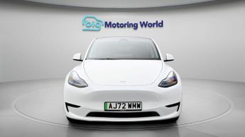 Tesla Model Y BASE