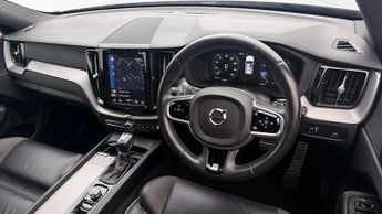 Volvo XC60 T5 R-DESIGN