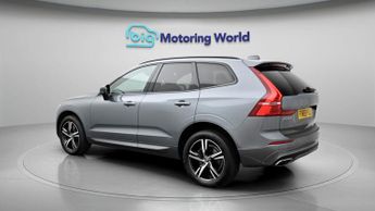 Volvo XC60 T5 R-DESIGN