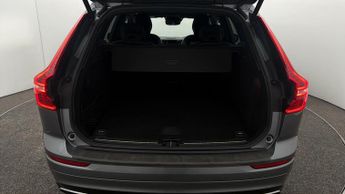 Volvo XC60 T5 R-DESIGN