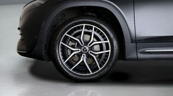 Mercedes-Benz EQB EQB 300 4MATIC AMG LINE PREMIUM