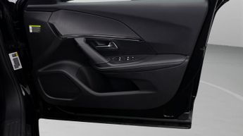 Peugeot E-2008 GT PREMIUM