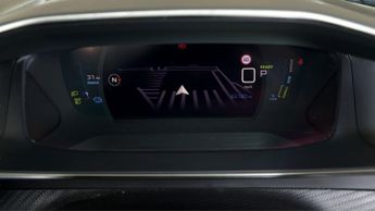 Peugeot E-2008 GT PREMIUM