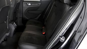 Volvo XC40 RECHARGE TWIN ULTIMATE AWD