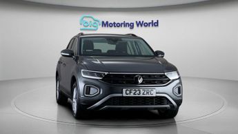 Volkswagen T-Roc LIFE TSI DSG