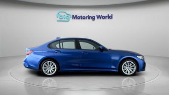 BMW 3 Series 330E M SPORT