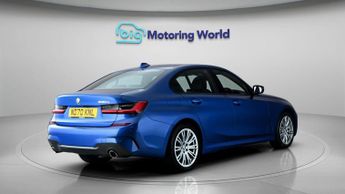BMW 3 Series 330E M SPORT