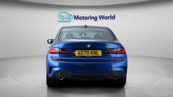 BMW 3 Series 330E M SPORT