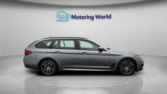 BMW 5 Series 530E XDRIVE M SPORT