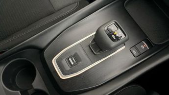 Nissan Qashqai DIG-T N-CONNECTA DCT