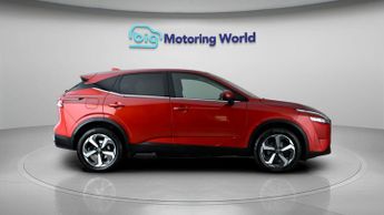Nissan Qashqai DIG-T N-CONNECTA DCT