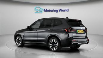 BMW iX3 M SPORT