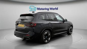 BMW iX3 M SPORT PRO