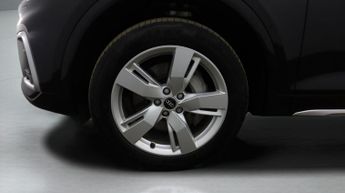 Audi Q5 TFSI E S LINE QUATTRO