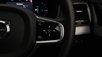 Volvo XC90 RECHARGE T8 PLUS AWD