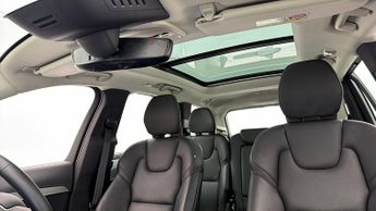 Volvo XC90 RECHARGE T8 PLUS AWD
