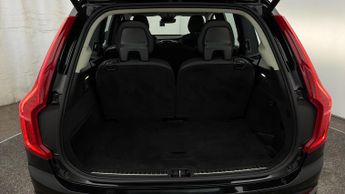 Volvo XC90 RECHARGE T8 PLUS AWD