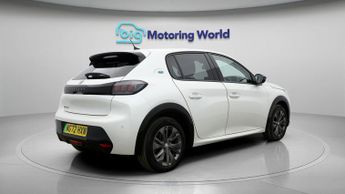 Peugeot E-208 ALLURE PREMIUM PLUS