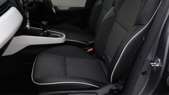 Renault Clio TECHNO E-TECH