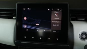 Renault Clio TECHNO E-TECH