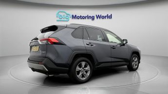 Toyota RAV4 VVT-I ICON