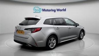 Suzuki Swace MOTION