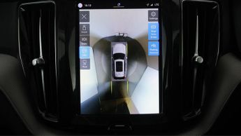 Volvo XC60 RECHARGE T6 PLUS AWD