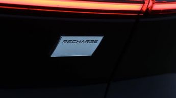 Volvo C40 RECHARGE CORE