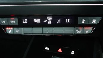 Audi Q4 e-tron S LINE