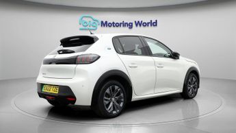 Peugeot E-208 ALLURE PREMIUM
