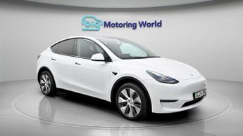Tesla Model Y LONG RANGE AWD