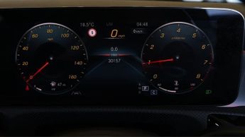 Mercedes-Benz CLA CLA 200 AMG LINE PREMIUM