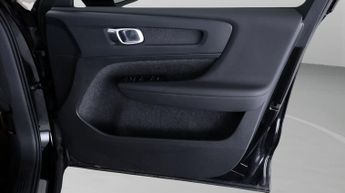 Volvo XC40 RECHARGE CORE